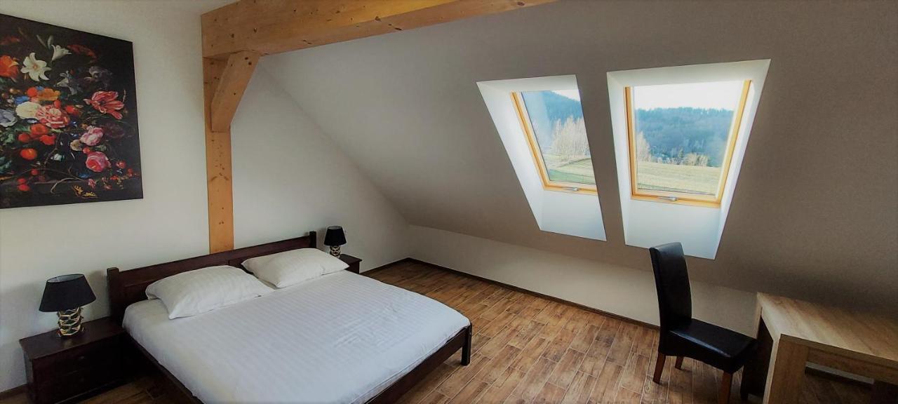 B&B Dom Z Bali Milkow  Ngoại thất bức ảnh