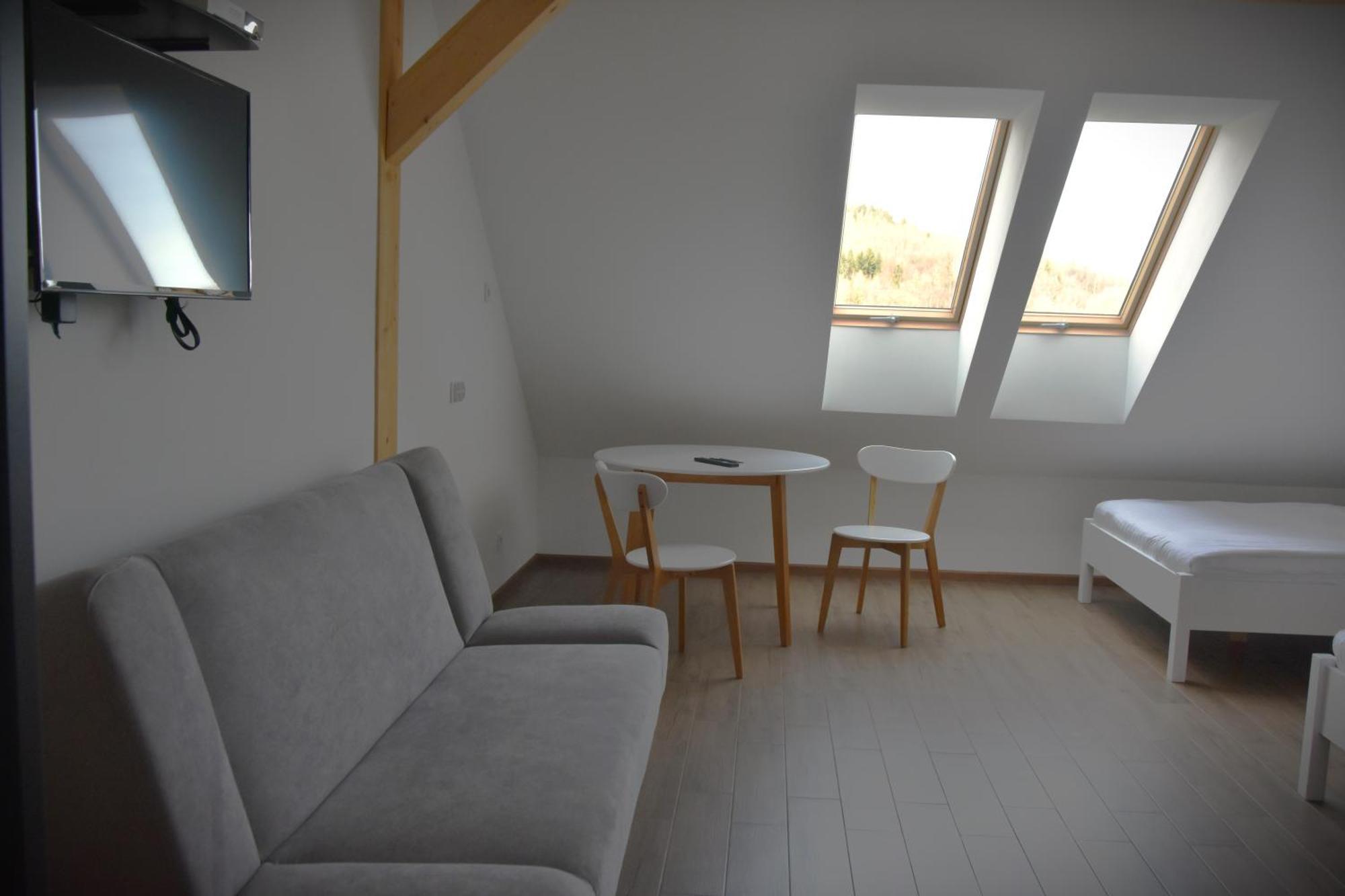 B&B Dom Z Bali Milkow  Ngoại thất bức ảnh