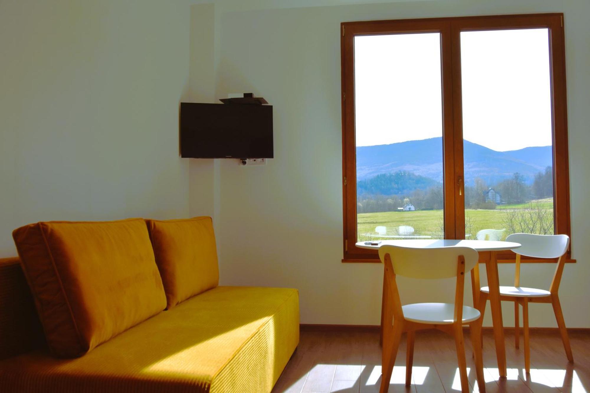 B&B Dom Z Bali Milkow  Ngoại thất bức ảnh