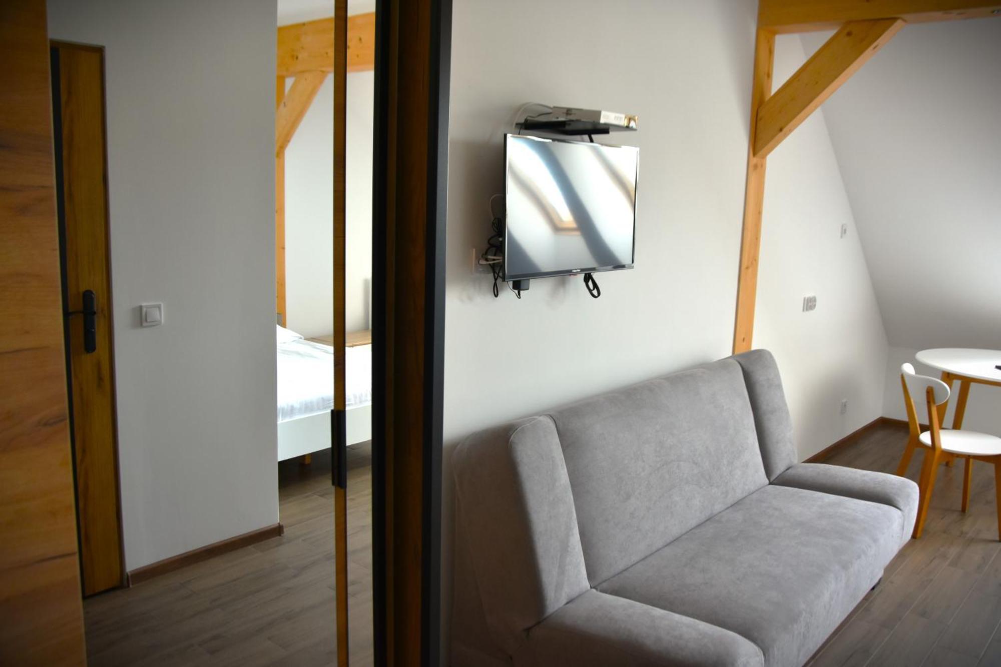 B&B Dom Z Bali Milkow  Ngoại thất bức ảnh