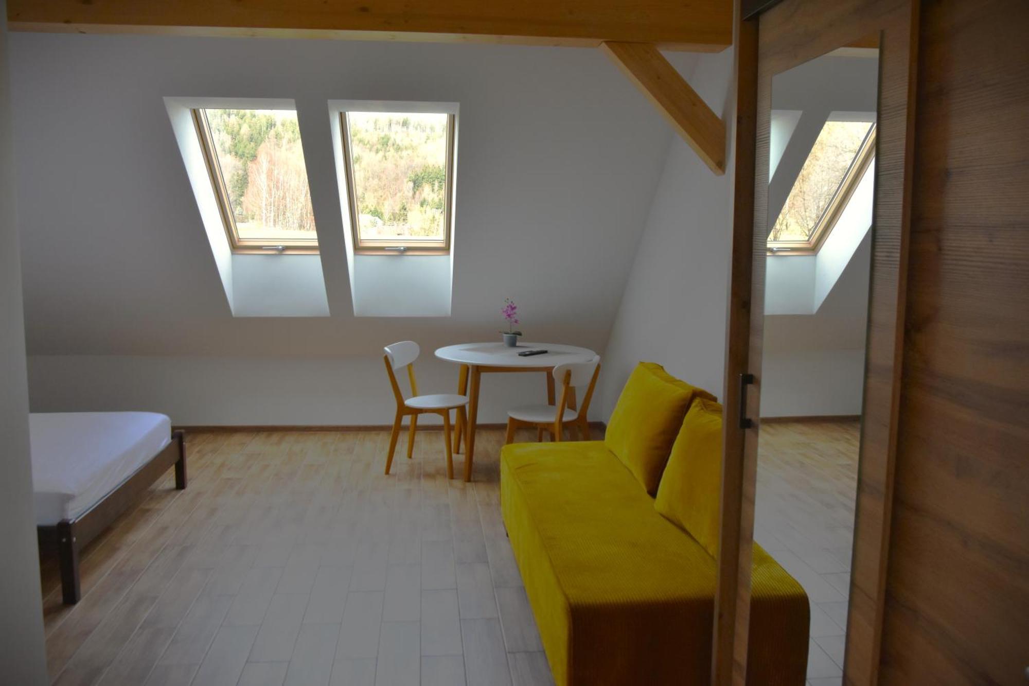 B&B Dom Z Bali Milkow  Ngoại thất bức ảnh