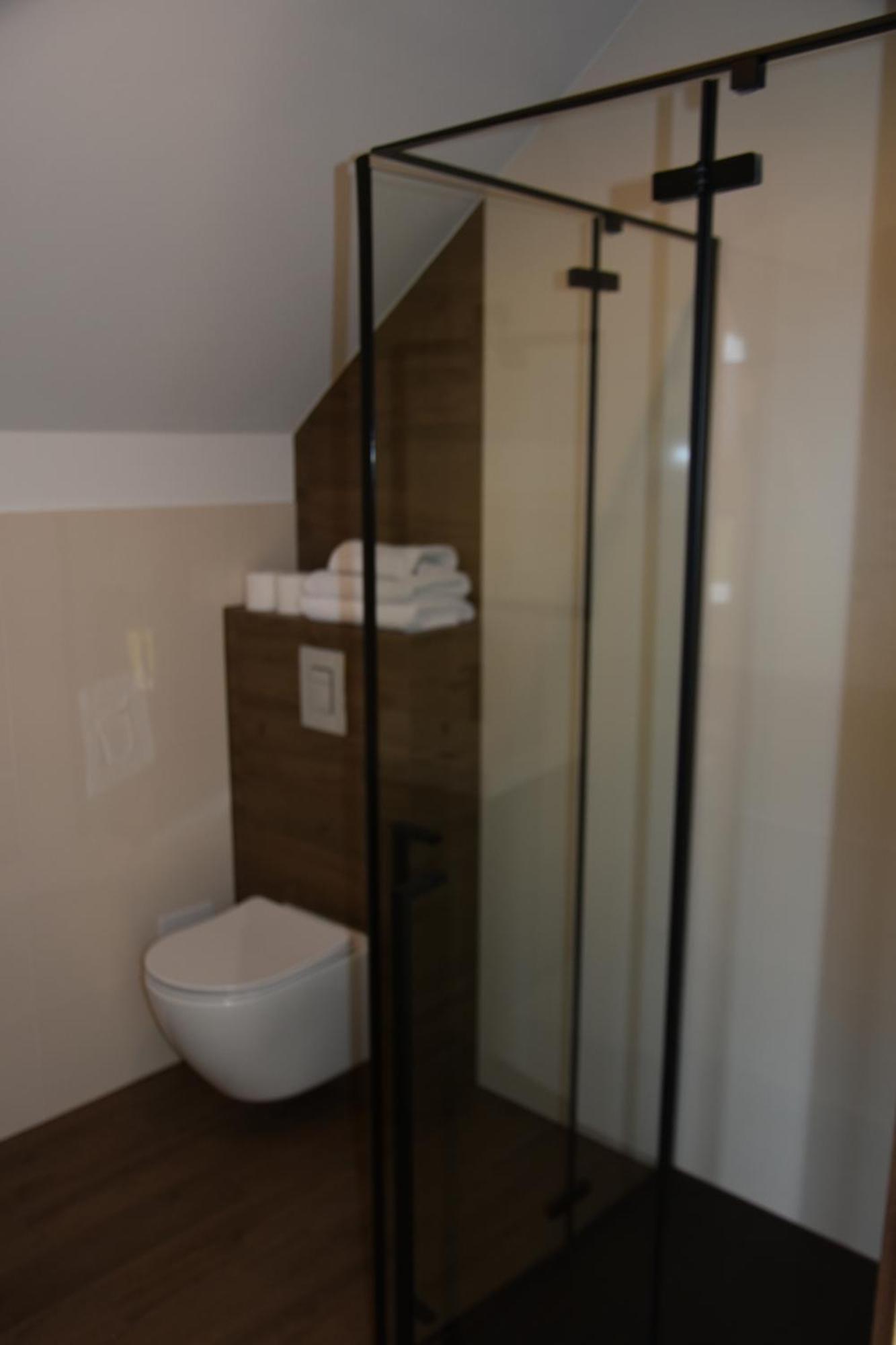 B&B Dom Z Bali Milkow  Ngoại thất bức ảnh