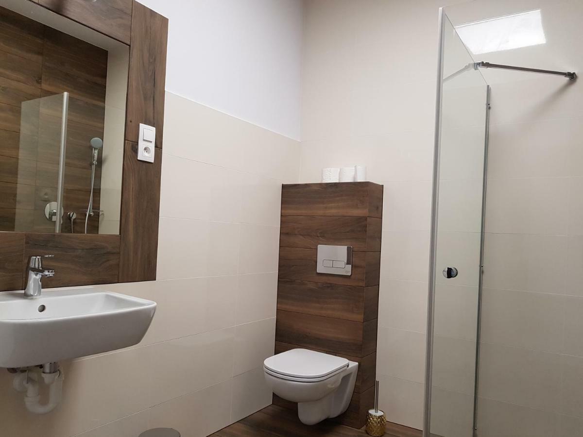 B&B Dom Z Bali Milkow  Ngoại thất bức ảnh